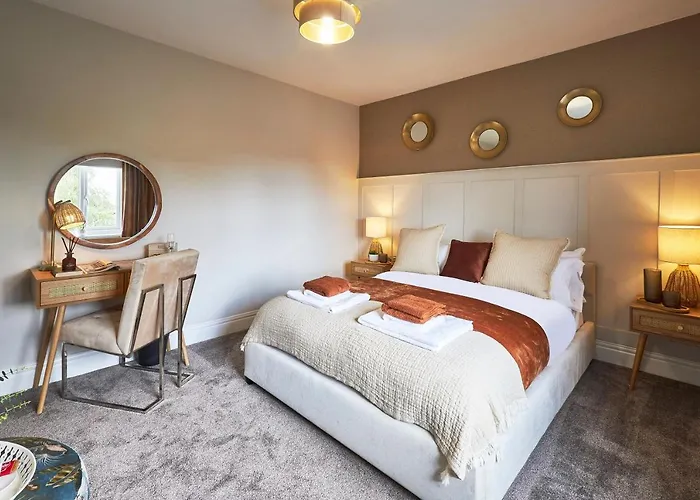 Host & Stay - South Riggs